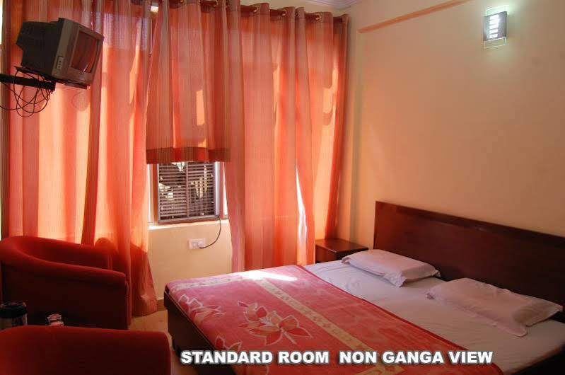 Hotel New Aditya Haridwār Eksteriør billede